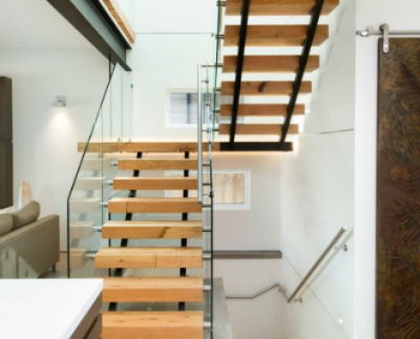 ESCALERAS EN MADERA